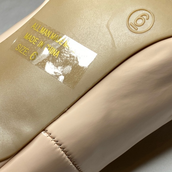 Wild Diva Lounge Nude Patent Pump Heel Ankle Strap - Picture 4 of 4